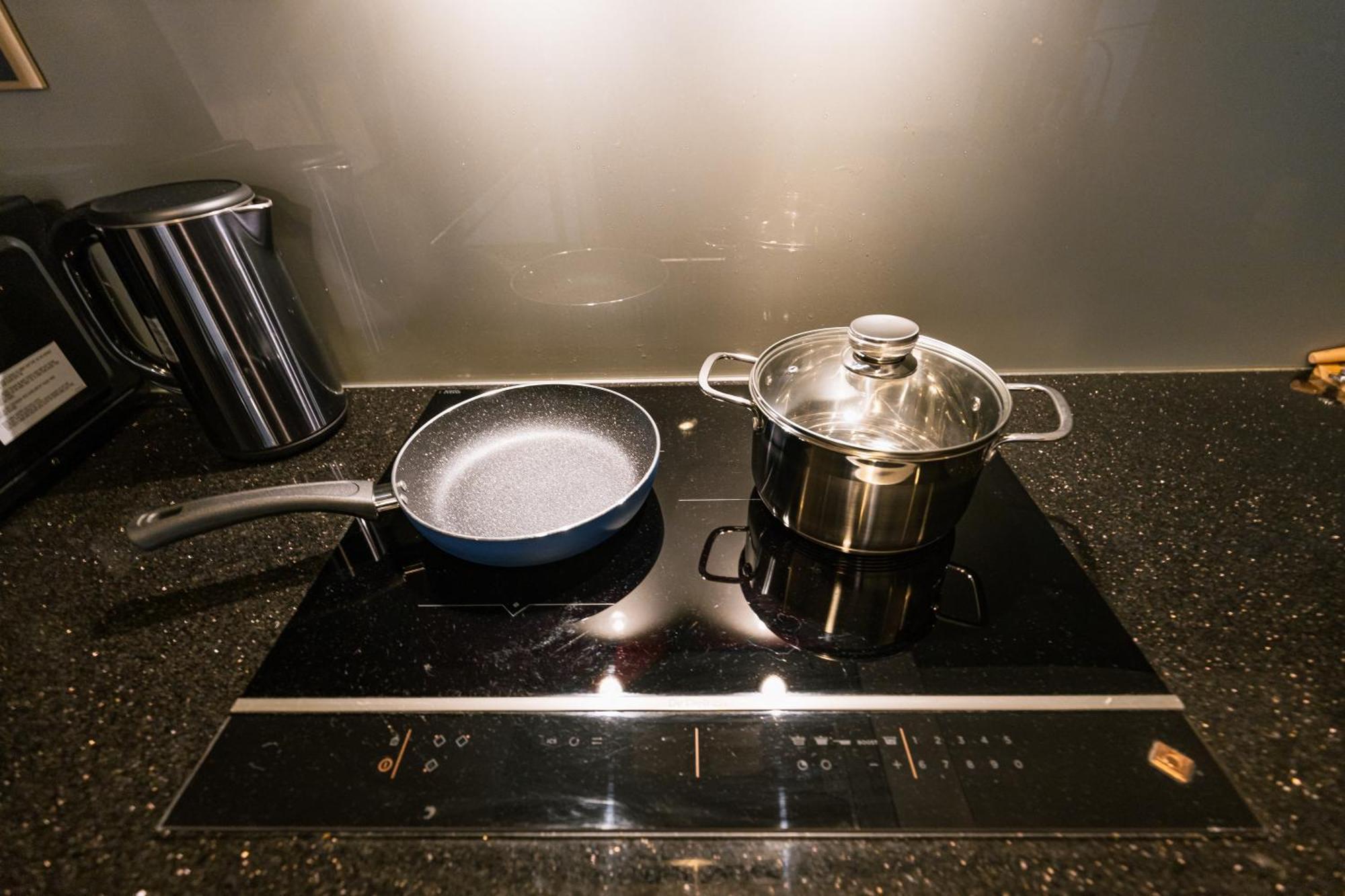 Exclusive 2-3 Bedroom Apartment In District 1 Free Pool Gym Sauna Ho Chi Minh-stad Buitenkant foto